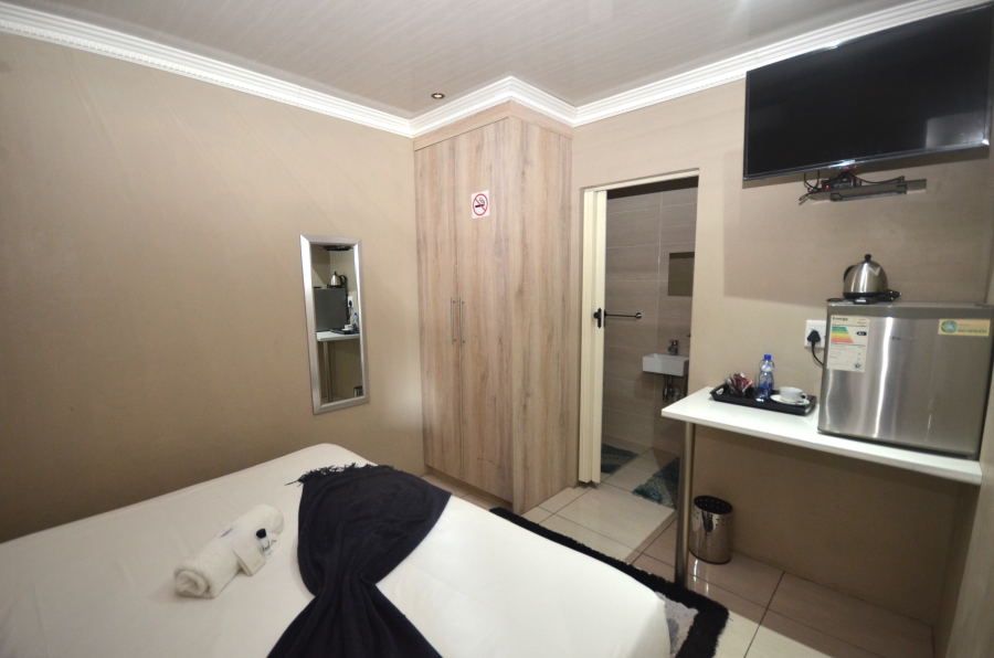 Commercial Property for Sale in Amalinda Eastern Cape